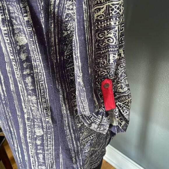 Tiny navy/off white print contrast embroidered split bodice boho style top Small - Picture 6 of 7